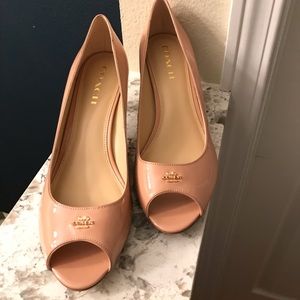Brand New Coach Delilah Peep Pump. Size 9.5